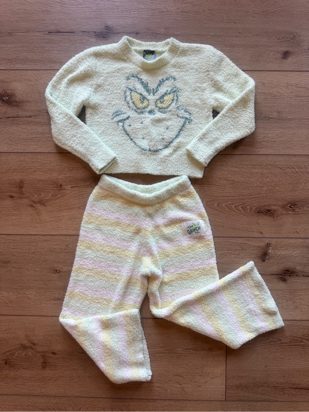 Cozy Kids Plush Yellow Striped Grinch Set
